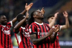 AC Milan's Leao attire l'attention du Bayern Munich
