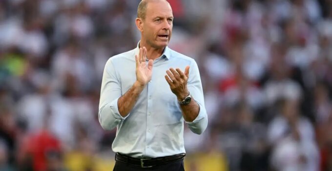 Augsburg se sépare de l'entraîneur Jens Thorup